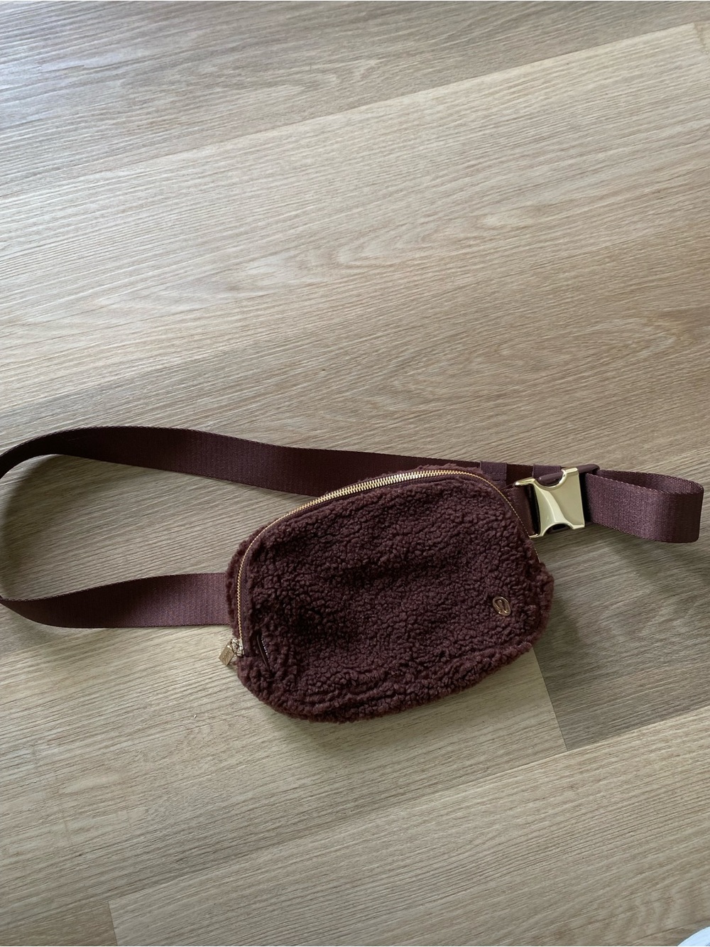 lululemon sherpa belt bag